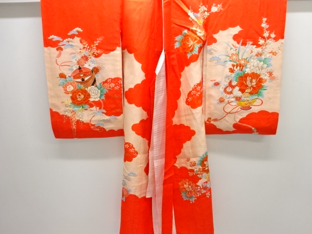  花車模様刺繍子供着物(内袖・長襦袢付き)